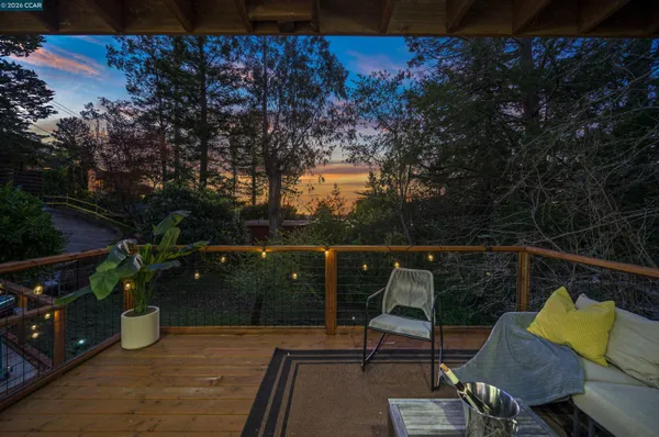 $1,298,000 | 230 Fairlawn Drive, Berkeley, CA 94708