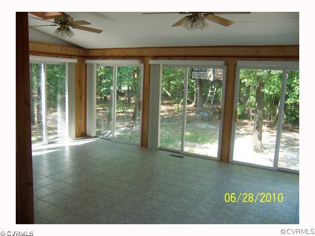13001 Rivers Bend Road Chester, VA 23836 - Photo 7 of 12 a view of an entryway