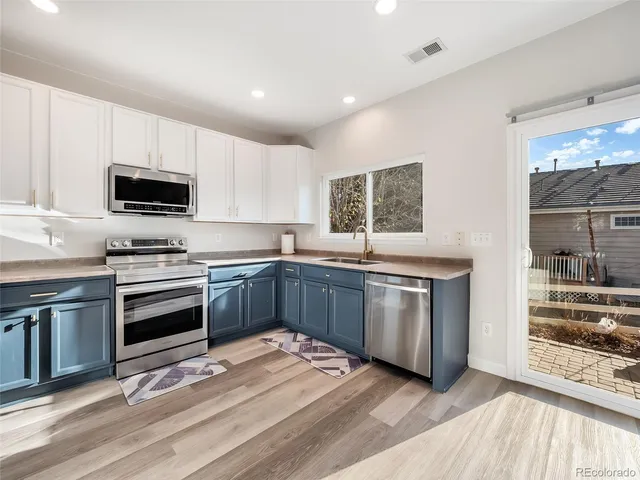 $479,900 | 188 South Granby Court, Aurora, CO 80012