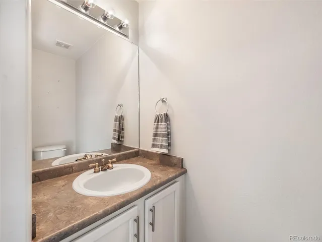 $490,000 | 188 South Granby Court, Aurora, CO 80012