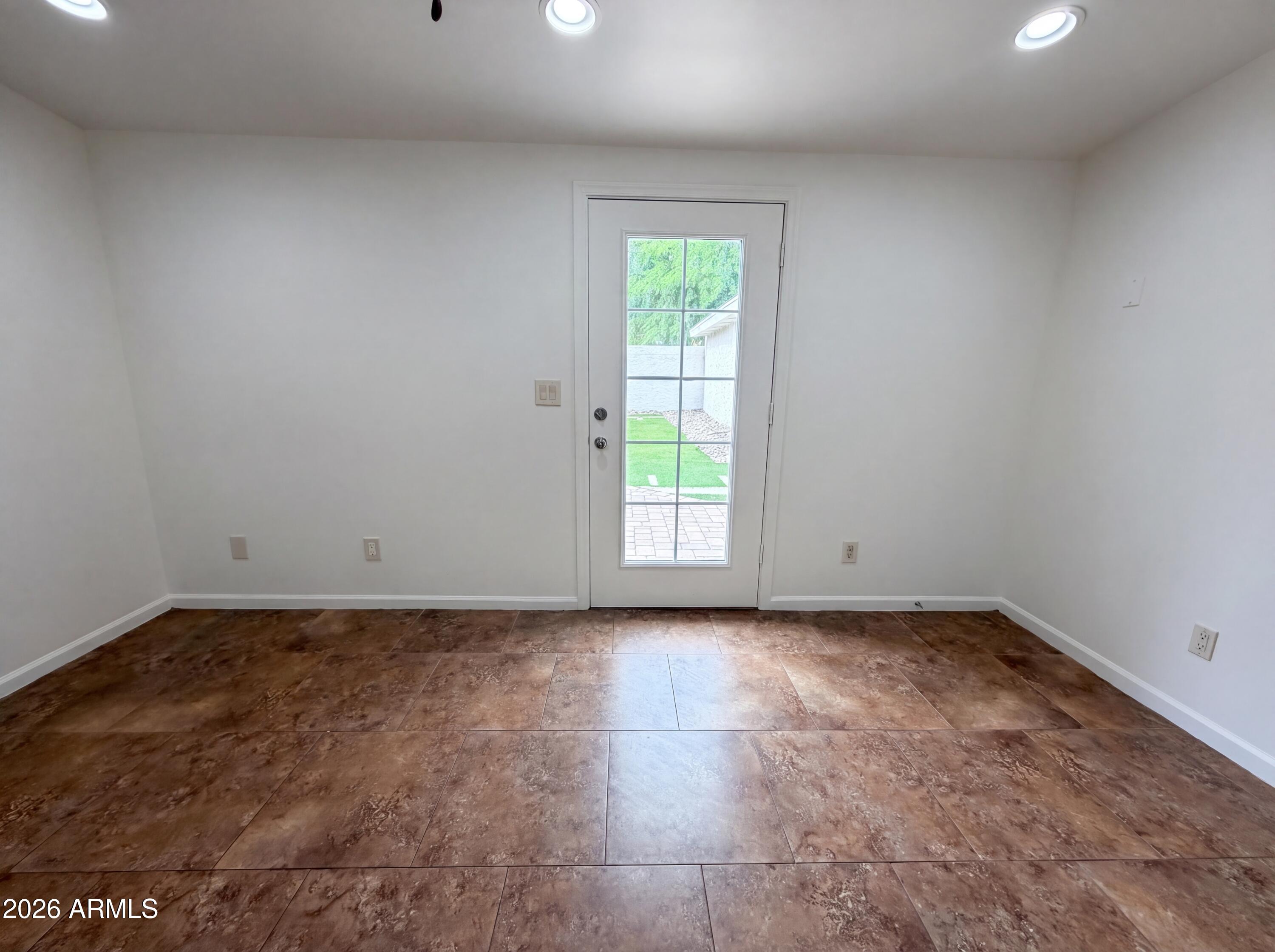 2722 East Nisbet Road Phoenix, AZ 85032 - Photo 17 of 26