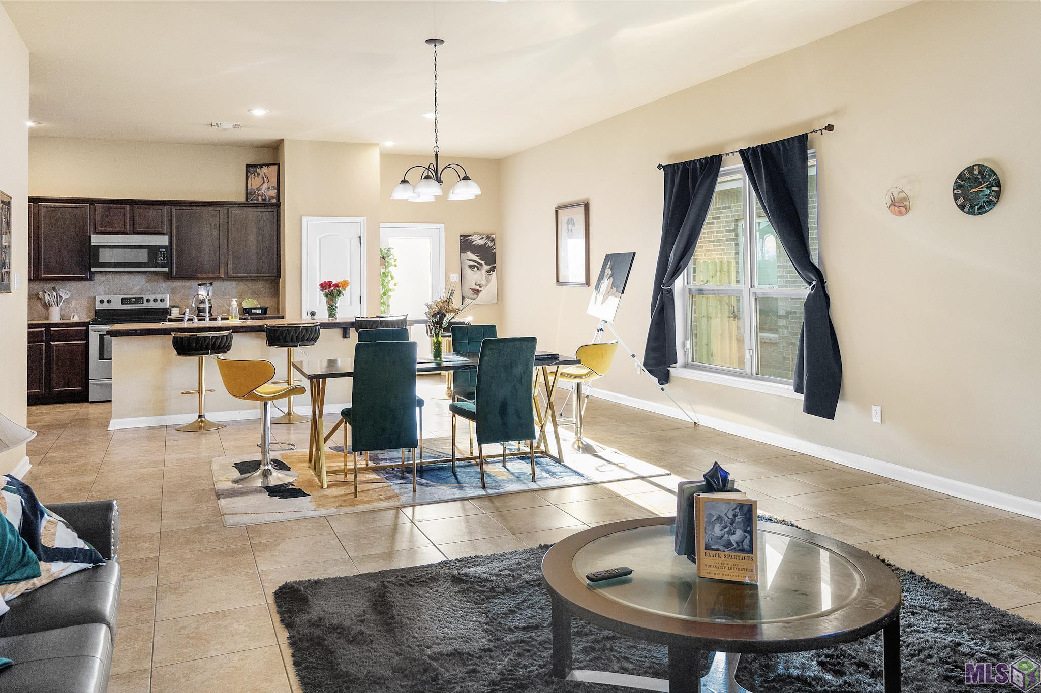 8522 Abertay Avenue Baton Rouge, LA 70820 - Photo 6 of 13