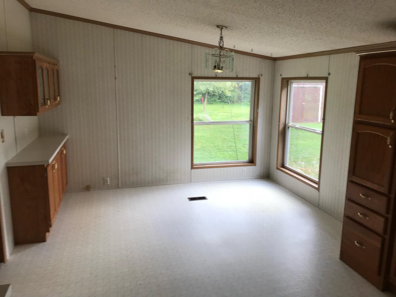 7213 Shady Road Oldenburg, IN 47036 - Photo 8 of 23 Gallery Image 8