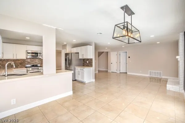 $3,475 | 2705 Eagle Springs Court, Las Vegas, NV 89117