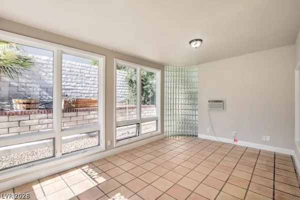 $3,475 | 2705 Eagle Springs Court, Las Vegas, NV 89117