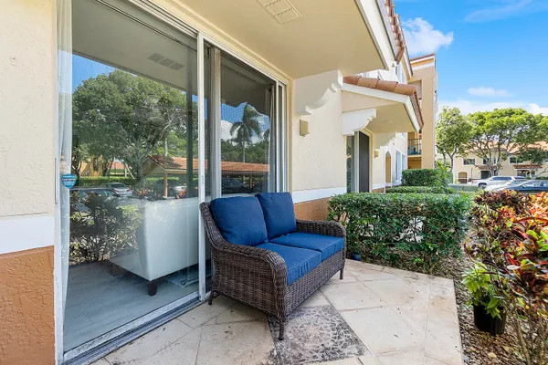 $2,900 | 123 Yacht Club Way, Unit 101, Hypoluxo, FL 33462
