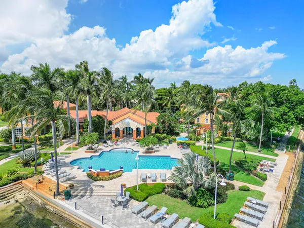 $2,900 | 123 Yacht Club Way, Unit 101, Hypoluxo, FL 33462