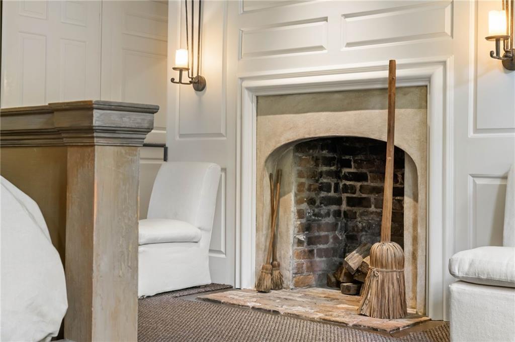 1727 West Paces Ferry Road Northwest Atlanta, GA 30327 - Photo 14 of 26