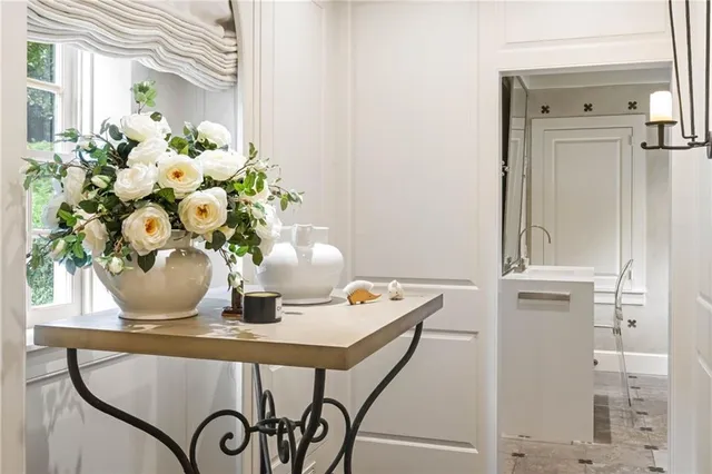 $5,950,000 | 1727 West Paces Ferry Road Northwest, Atlanta, GA 30327