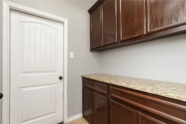 $2,800 | 8314 Excalibur Road, Corpus Christi, TX 78414