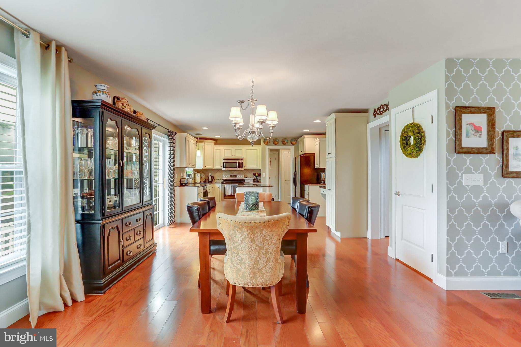 620 Belgian Way Lititz, PA 17543 - Photo 11 of 29 Dining Area/Kitchen