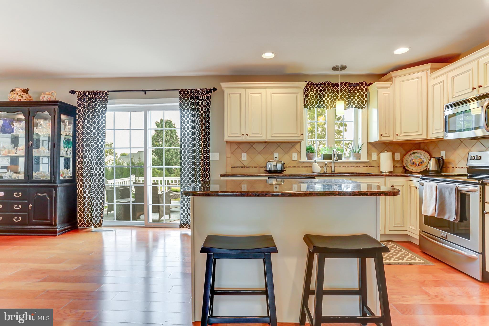 620 Belgian Way Lititz, PA 17543 - Photo 6 of 29 Kitchen
