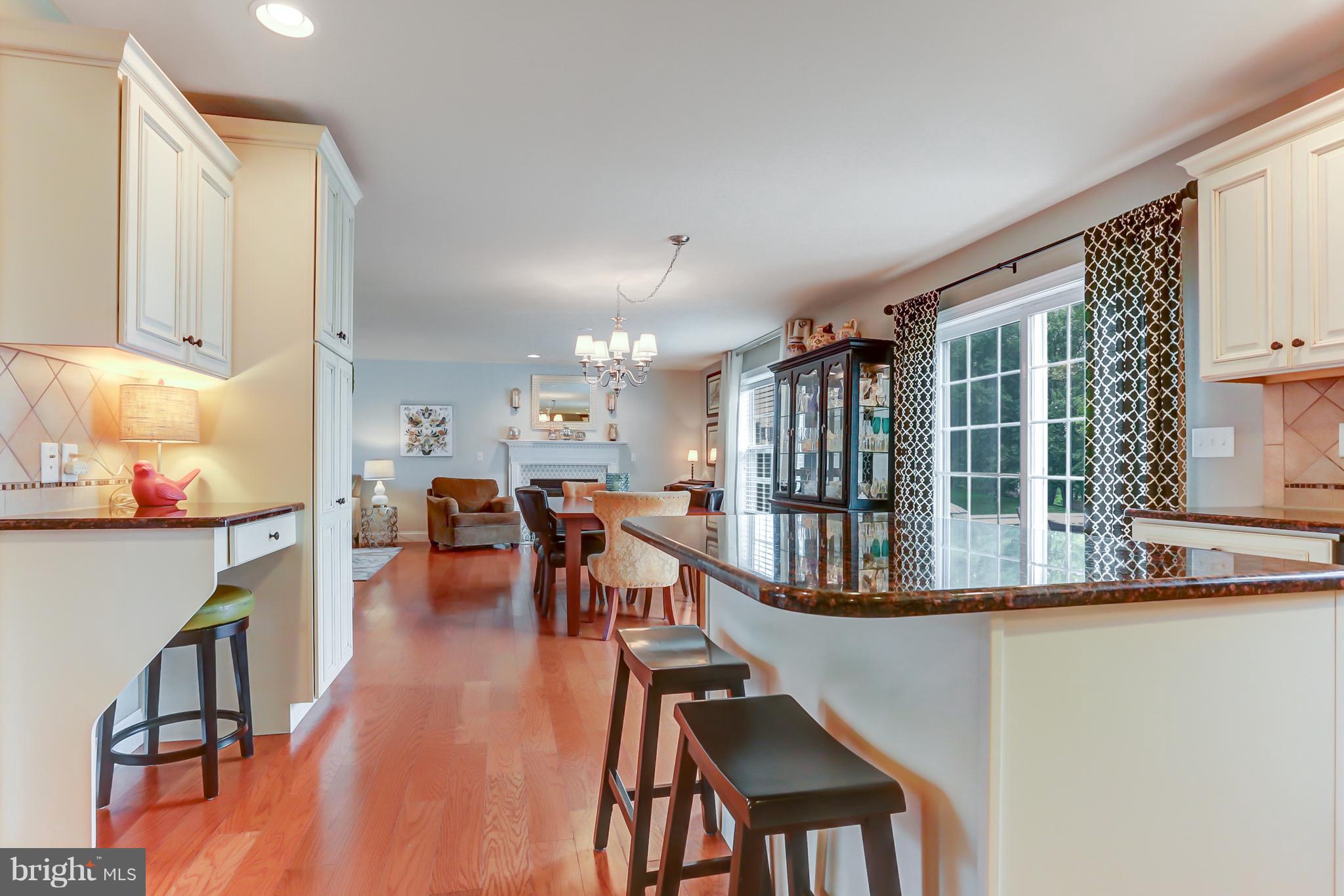 620 Belgian Way Lititz, PA 17543 - Photo 8 of 29 Kitchen
