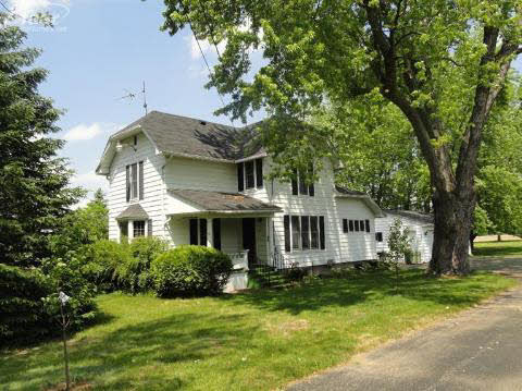 7077 East Pierson Road Davison, MI 48423 - Photo 1 of 9 20132312.JPG