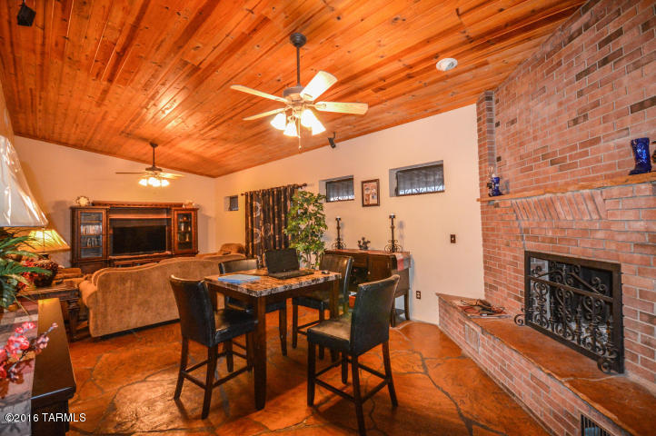 7985 North St Patrick Road Tucson, AZ 85741 - Photo 5 of 45 Gallery Image 5