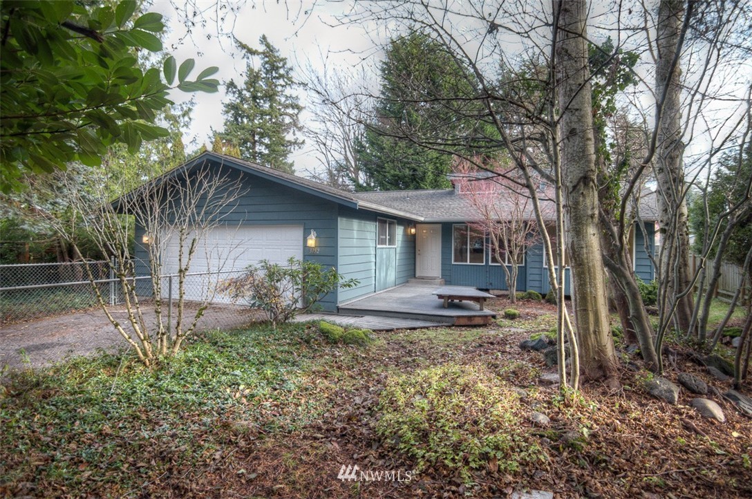3752 Magrath Road Bellingham, WA 98226 - Photo 1 of 22