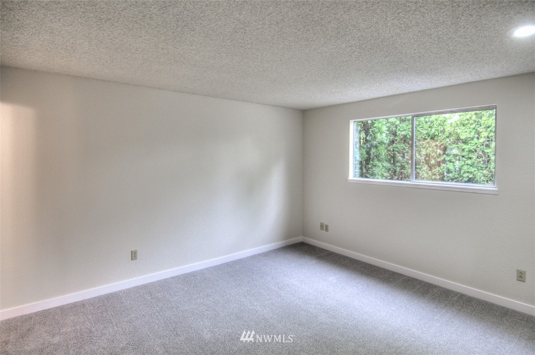 3752 Magrath Road Bellingham, WA 98226 - Photo 14 of 22