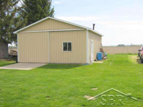 2193 South Van Buren Road Reese, MI 48757 - Photo 14 of 18 20033696-13.JPG