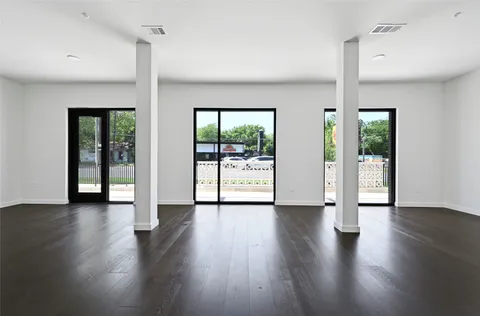 $849,000 | 2209 South 1st Street, Unit 107, Austin, TX 78704