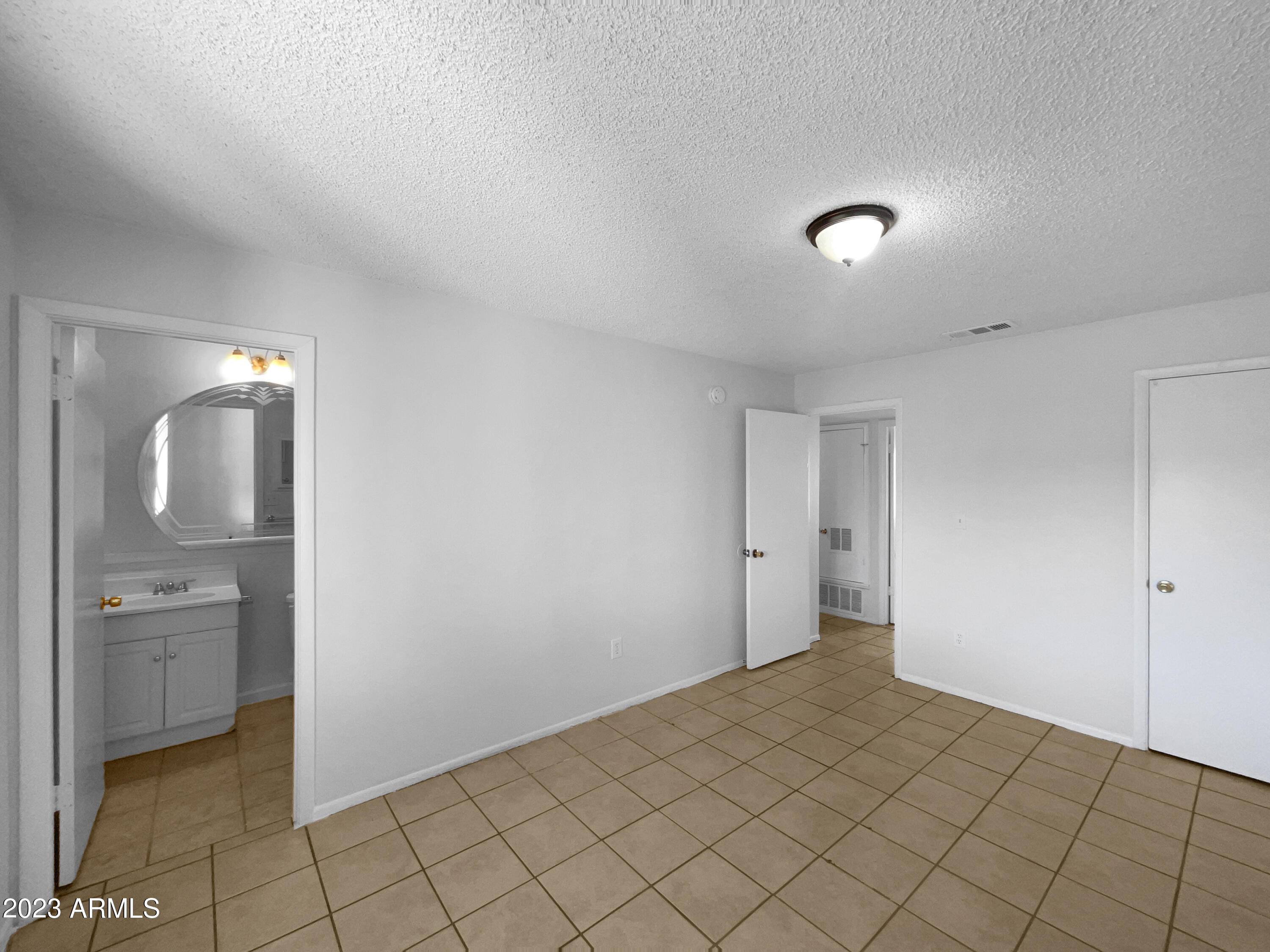 4880 West Berkeley Road Phoenix, AZ 85035 - Photo 15 of 23 photo_15