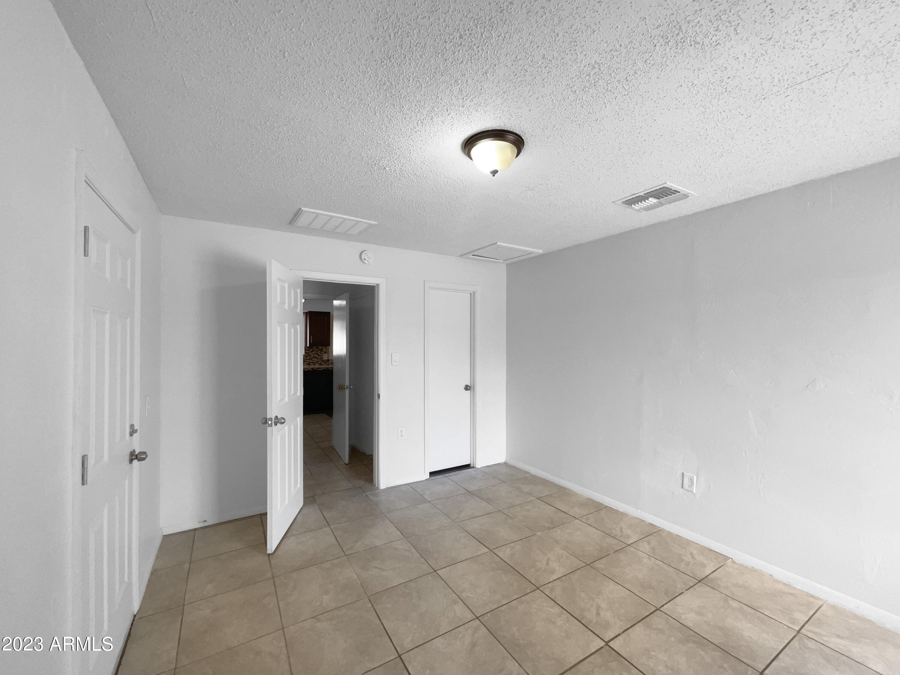 4880 West Berkeley Road Phoenix, AZ 85035 - Photo 16 of 23 photo_16