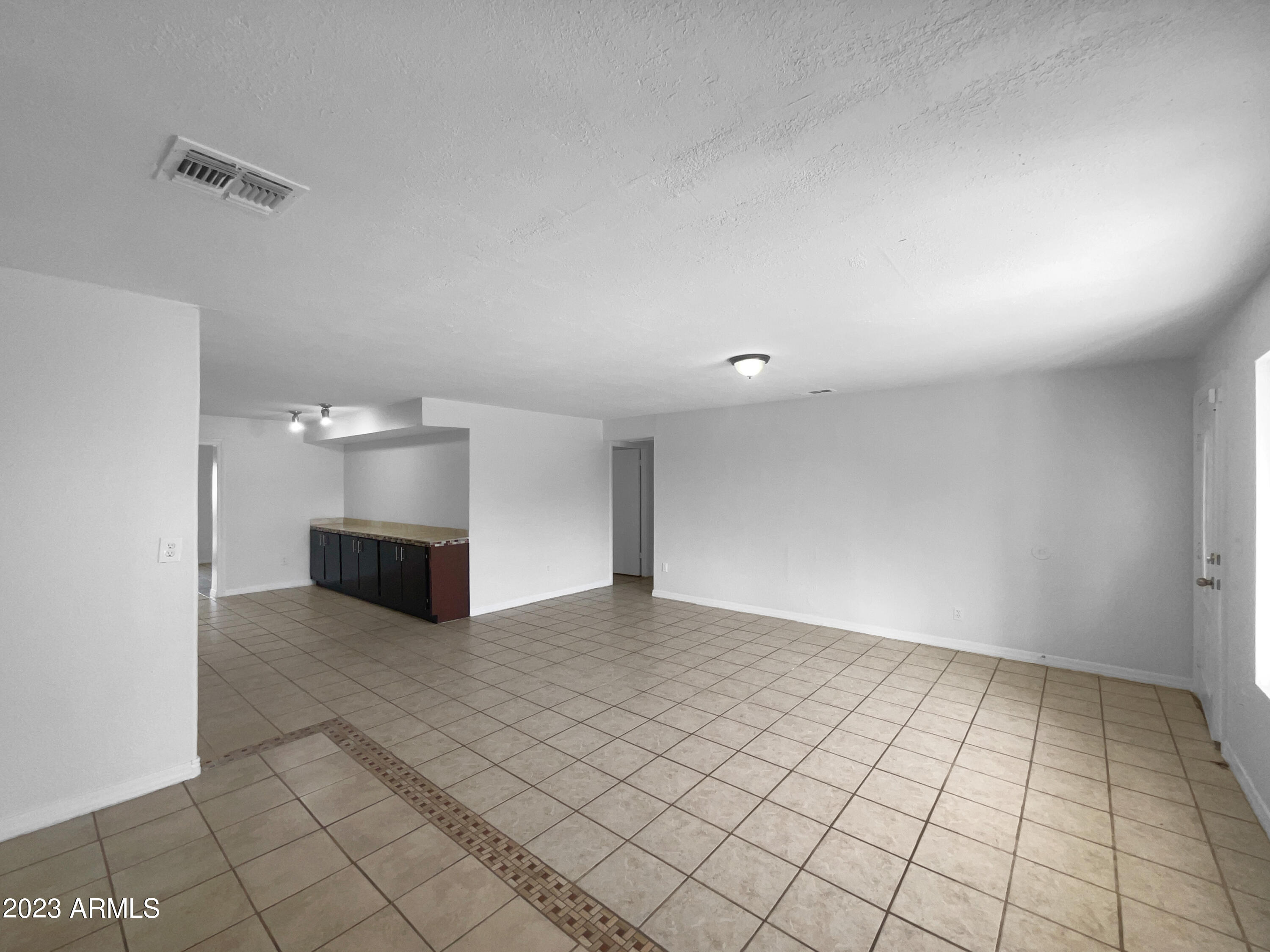 4880 West Berkeley Road Phoenix, AZ 85035 - Photo 8 of 23 photo_08
