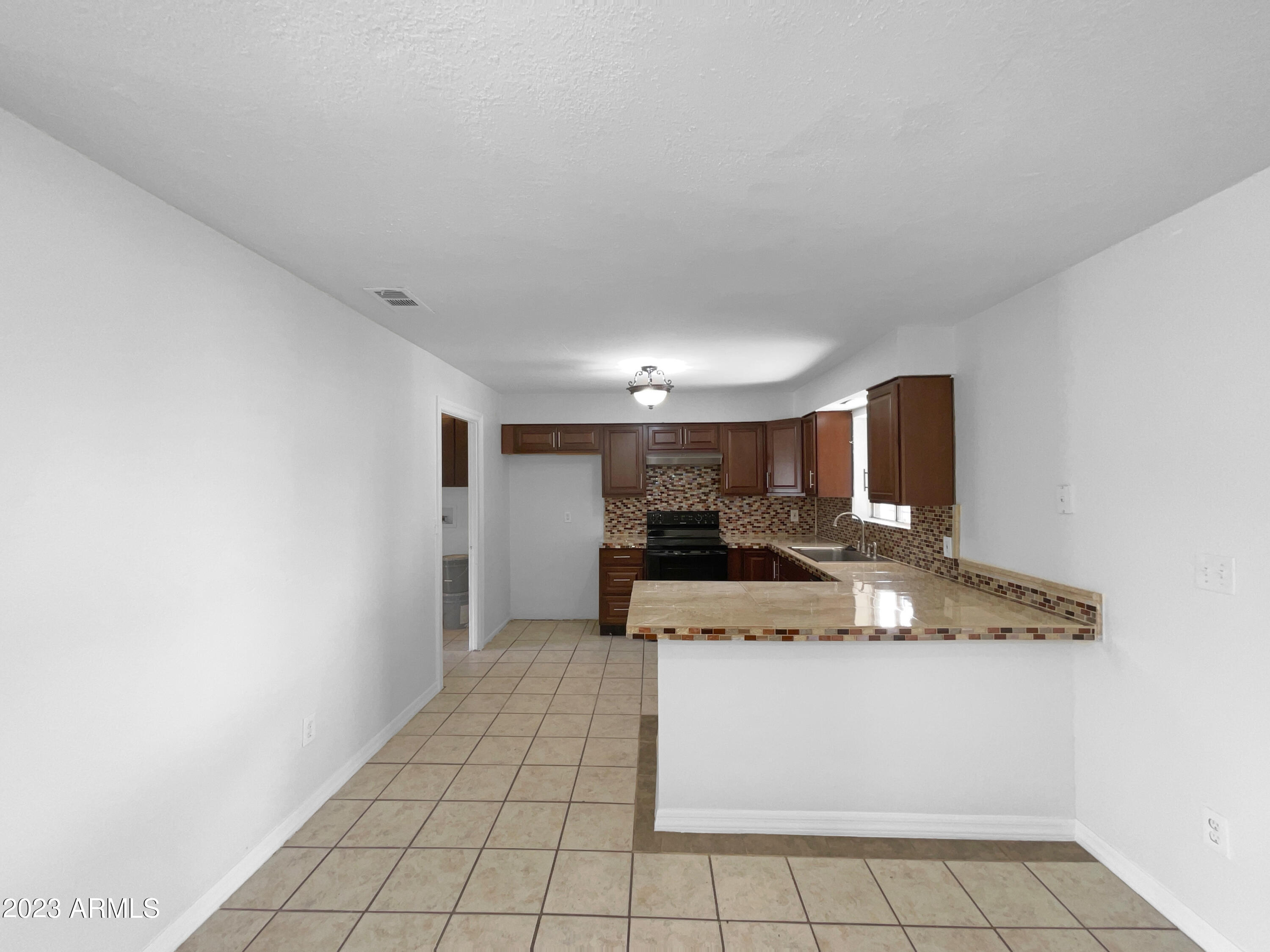 4880 West Berkeley Road Phoenix, AZ 85035 - Photo 10 of 23 photo_10