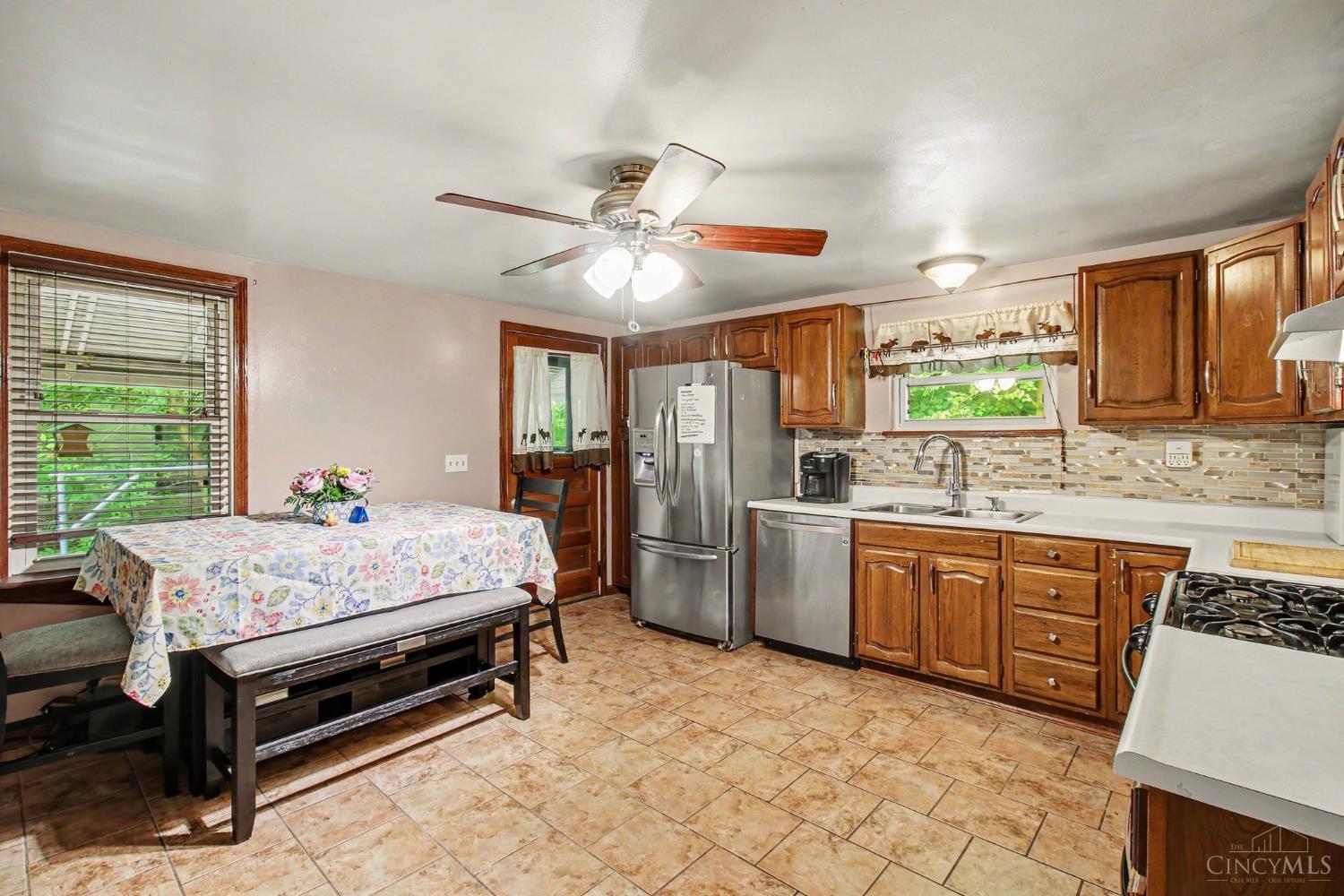 6612 River Road Harrison, OH 45030 - Photo 8 of 28