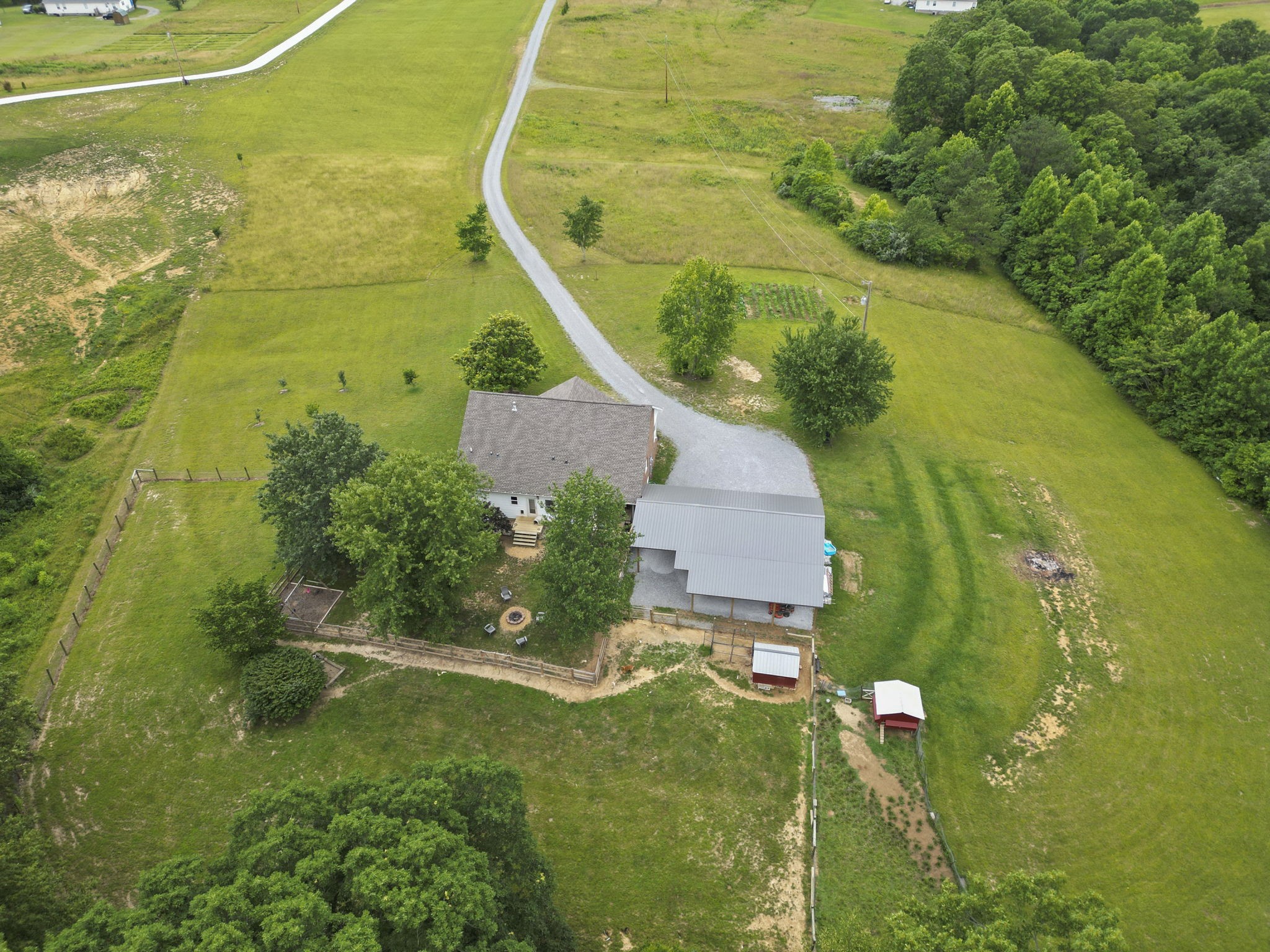 11698 Betts Road Greenbrier, TN 37073 - Photo 44 of 59 Gallery Image 44