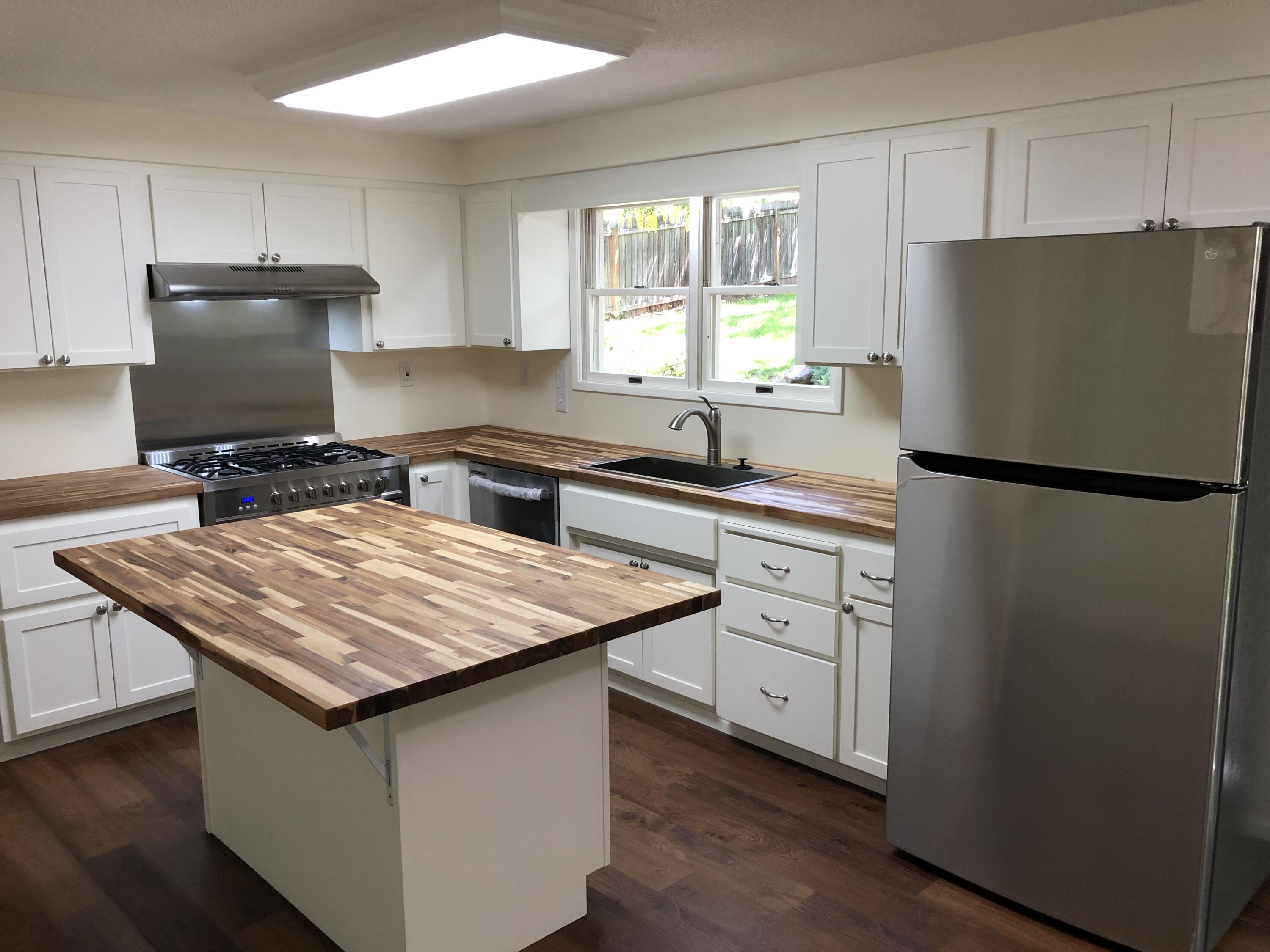 kitchen w/ Acacia butcher block counters