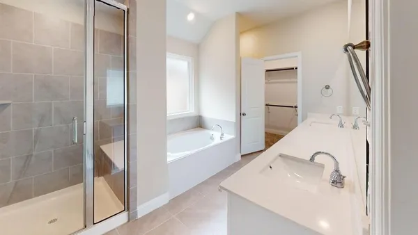 a view of utility room