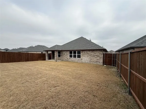 $2,350 | 317 Tartane Drive, Anna, TX 75409