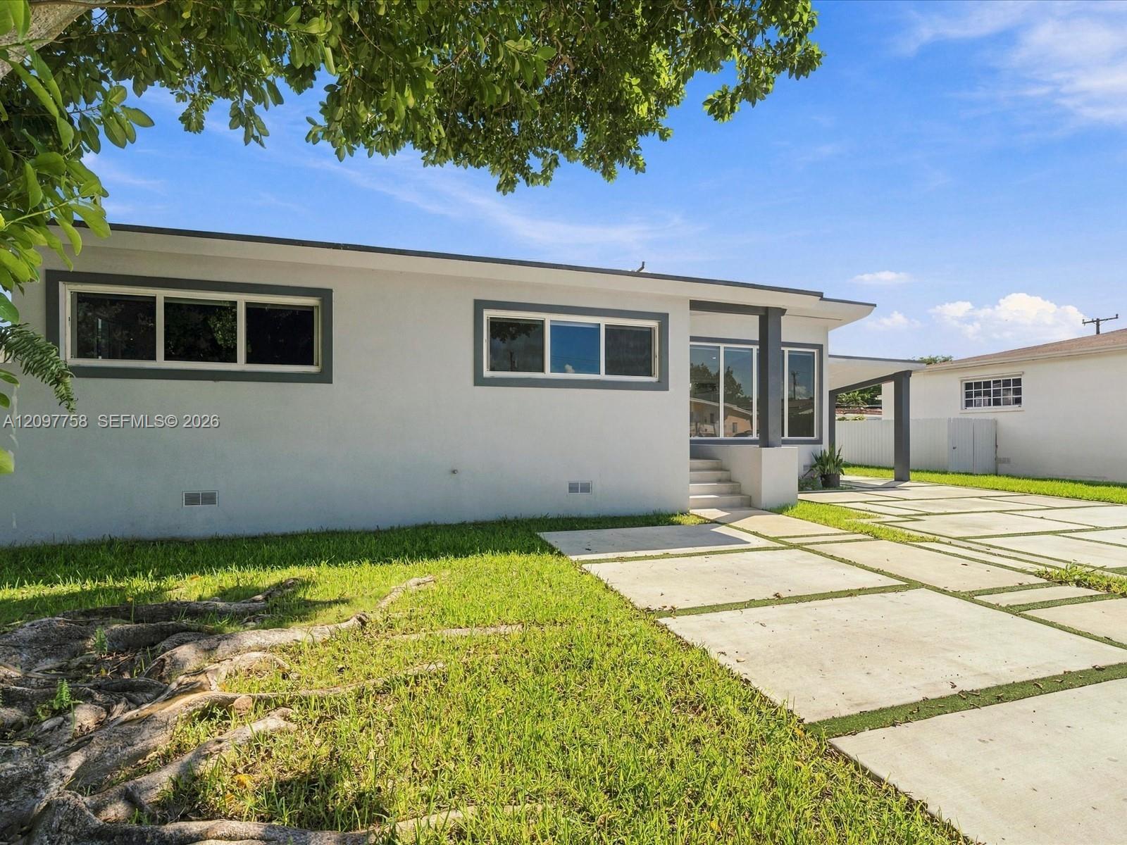 8440 Southwest 34th Terrace Miami, FL 33155 - Photo 42 of 69 Gallery Image 42