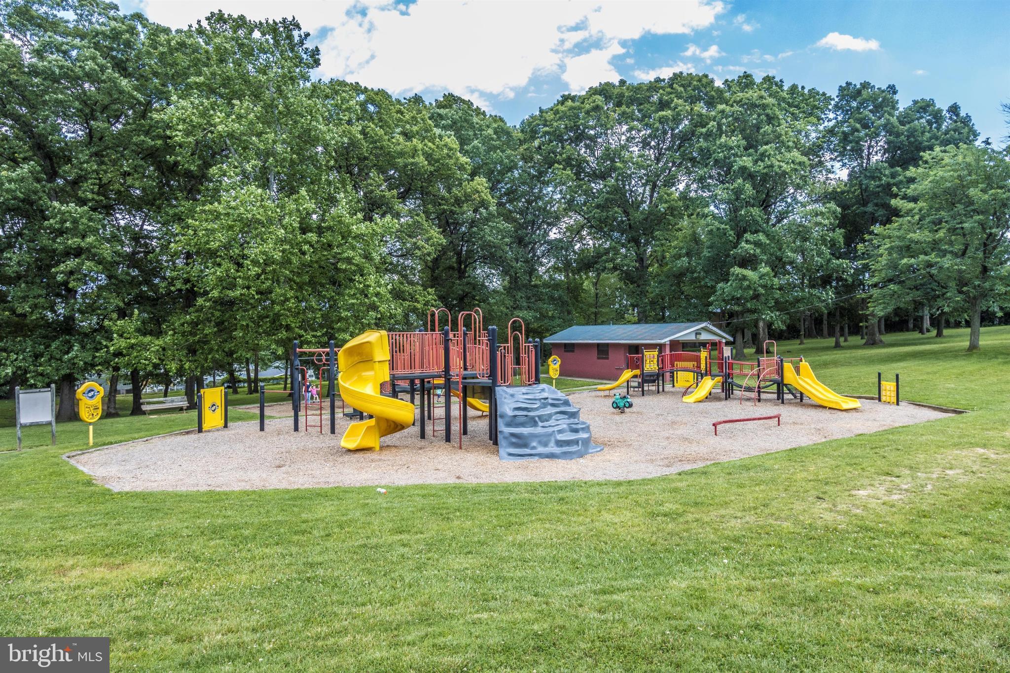 1136 Elm Road Baltimore, MD 21227 - Photo 17 of 19 Walking distance to local park