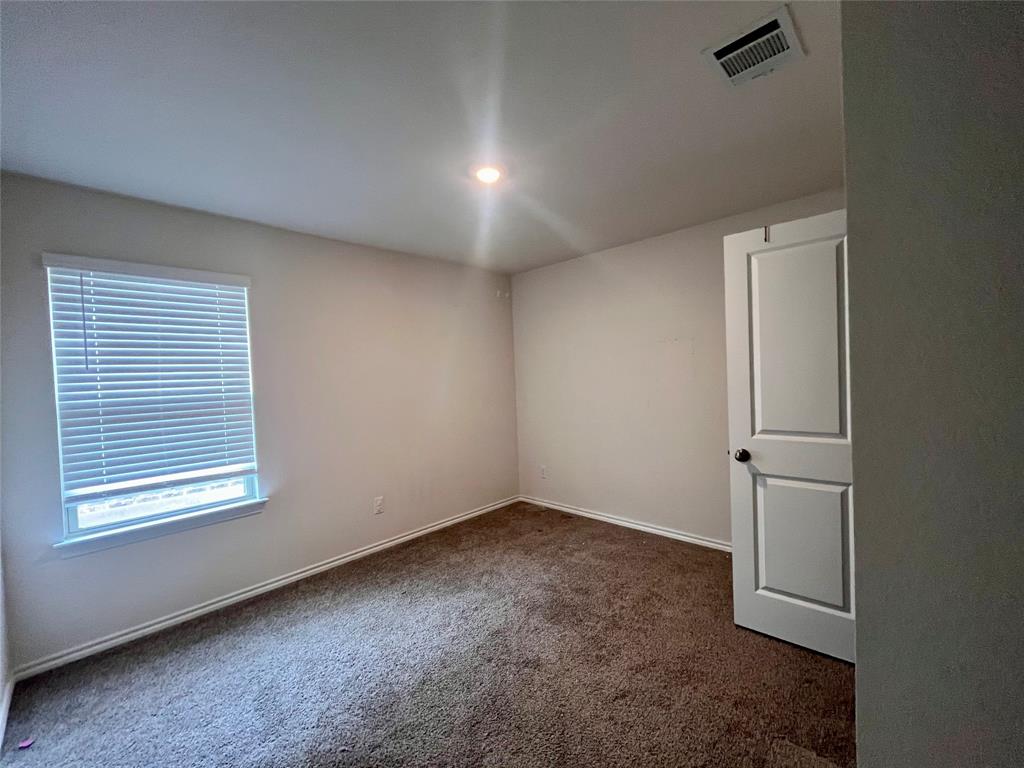 1302 Draper Lane Forney, TX 75126 - Photo 8 of 17