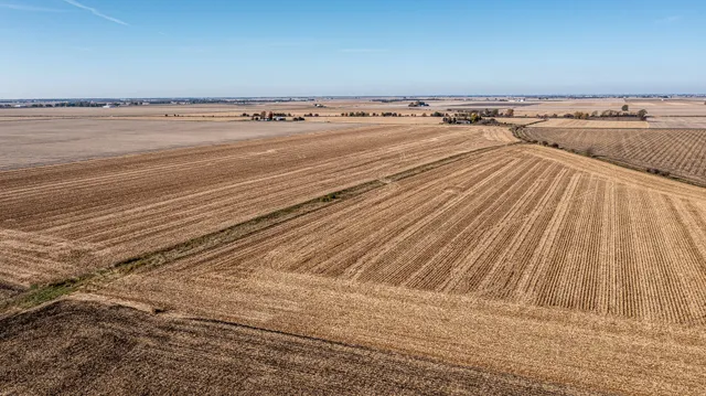 $1,094,450 | 6550 1100 E Street, Buda, IL 61314