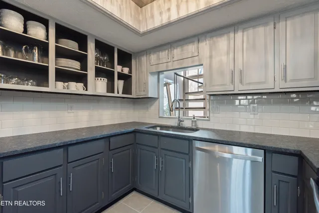 $2,500 | 9502 Hidden Oak Way,, Knoxville, TN 37922