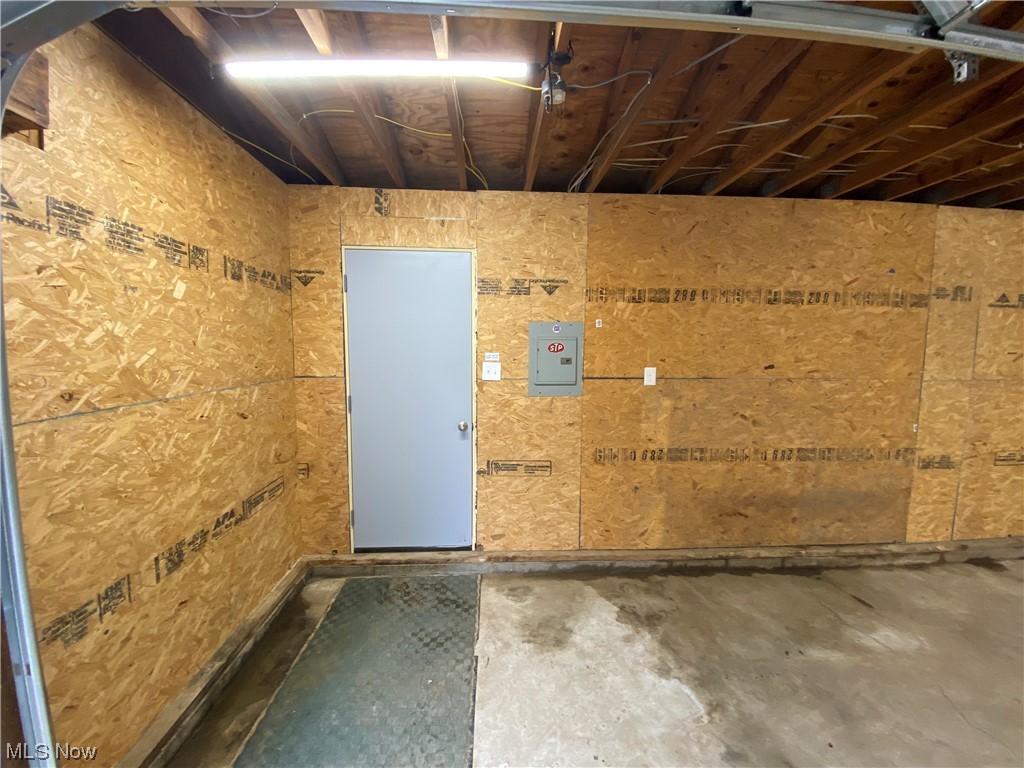6703 Riverside Road Southeast Uhrichsville, OH 44683 - Photo 20 of 22 Gallery Image 20