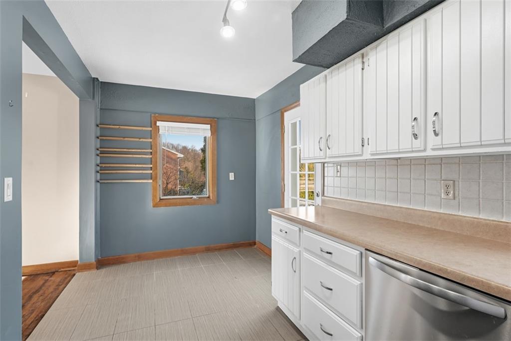 4156 Glasgow Road Valencia, PA 16059 - Photo 18 of 46