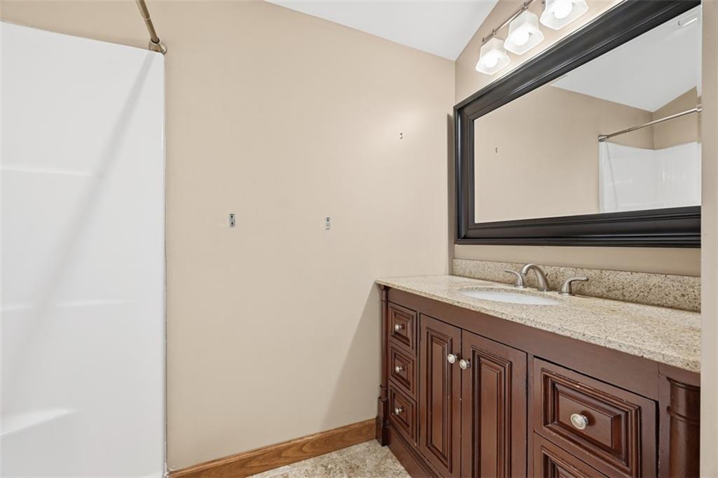 4156 Glasgow Road Valencia, PA 16059 - Photo 19 of 46