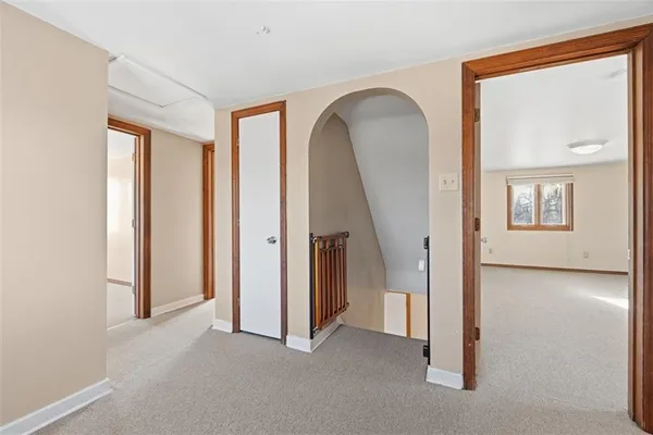 $299,900 | 4156 Glasgow Road, Valencia, PA 16059