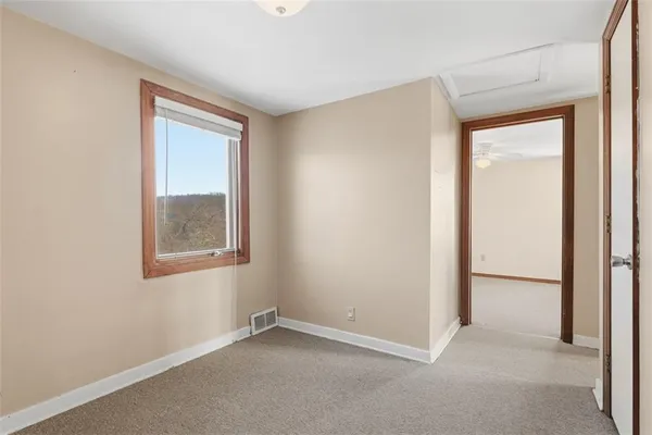 $299,900 | 4156 Glasgow Road, Valencia, PA 16059