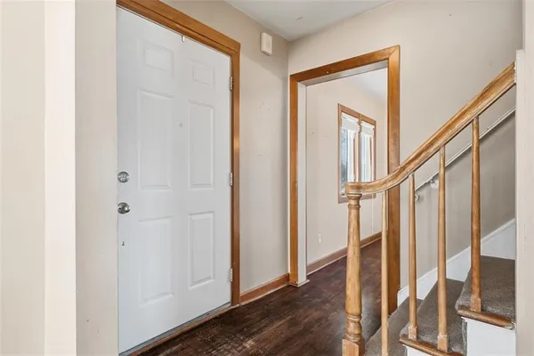 $299,900 | 4156 Glasgow Road, Valencia, PA 16059