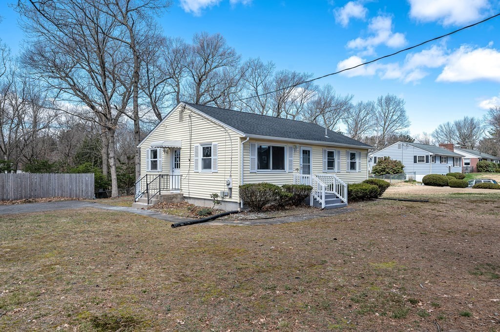 381 North Brook Road Springfield, MA 01119 - Photo 24 of 35 a view of a house with a yard