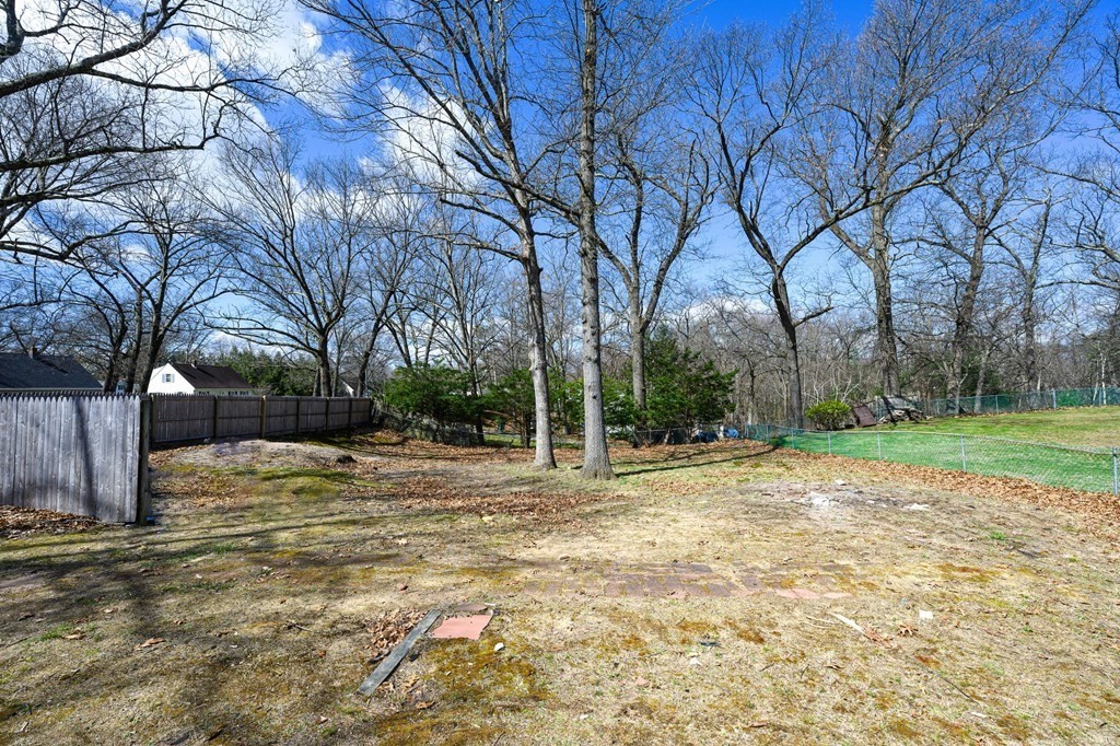 381 North Brook Road Springfield, MA 01119 - Photo 31 of 35 a house with yard in front of it