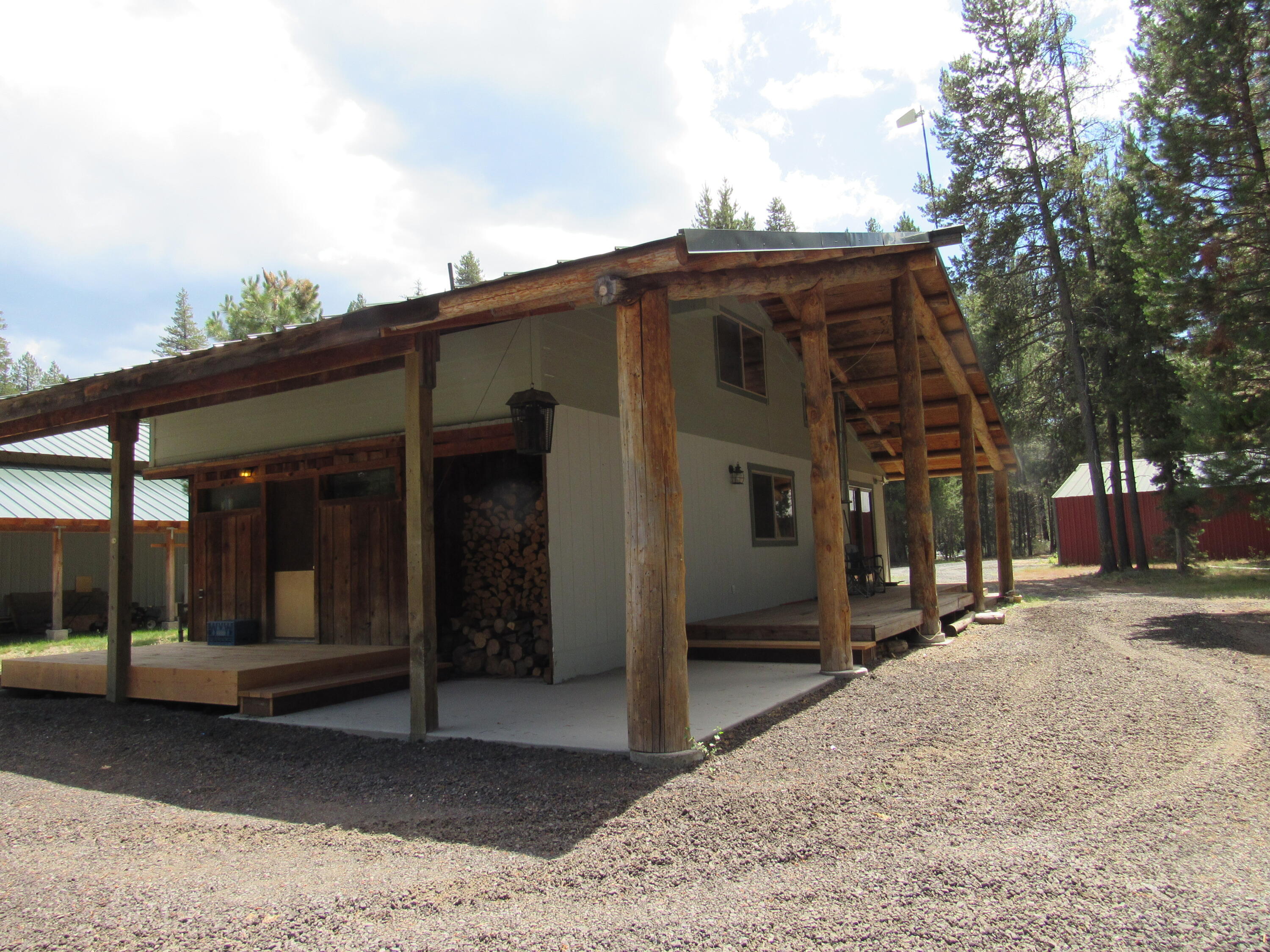 72915 Sun Mountain Road Chiloquin, OR 97624 - Photo 8 of 19 side view