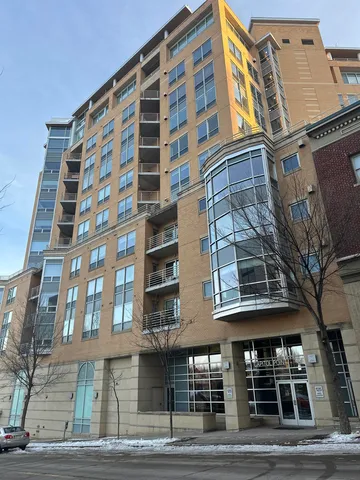 $3,700 | 125 North Hamilton Street, Unit 1001, Madison, WI 53703
