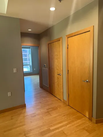 $3,700 | 125 North Hamilton Street, Unit 1001, Madison, WI 53703