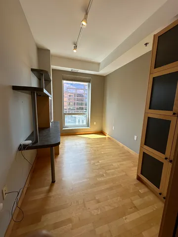 $3,700 | 125 North Hamilton Street, Unit 1001, Madison, WI 53703