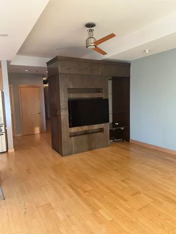 $3,700 | 125 North Hamilton Street, Unit 1001, Madison, WI 53703